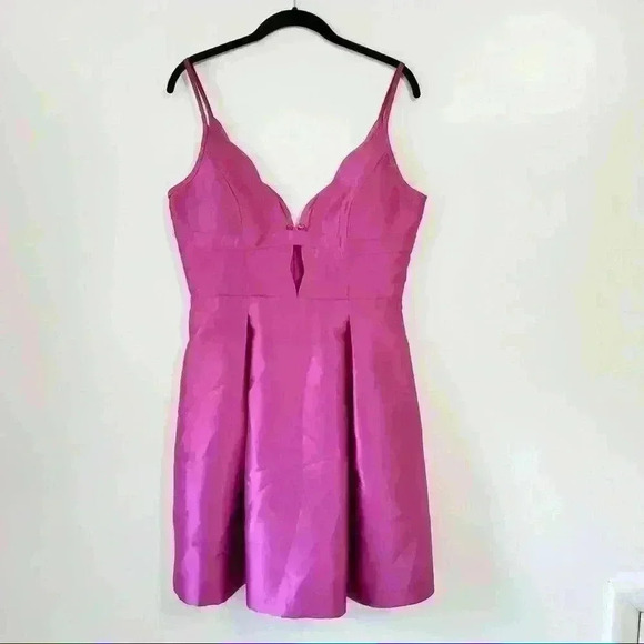 Minuet Fuchsia Scalloped Fit & Flare Taffeta Dress - Picture 1 of 11